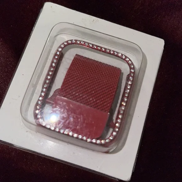 New red metal Apple Watch cover and band 44mm - Picture 2 of 3